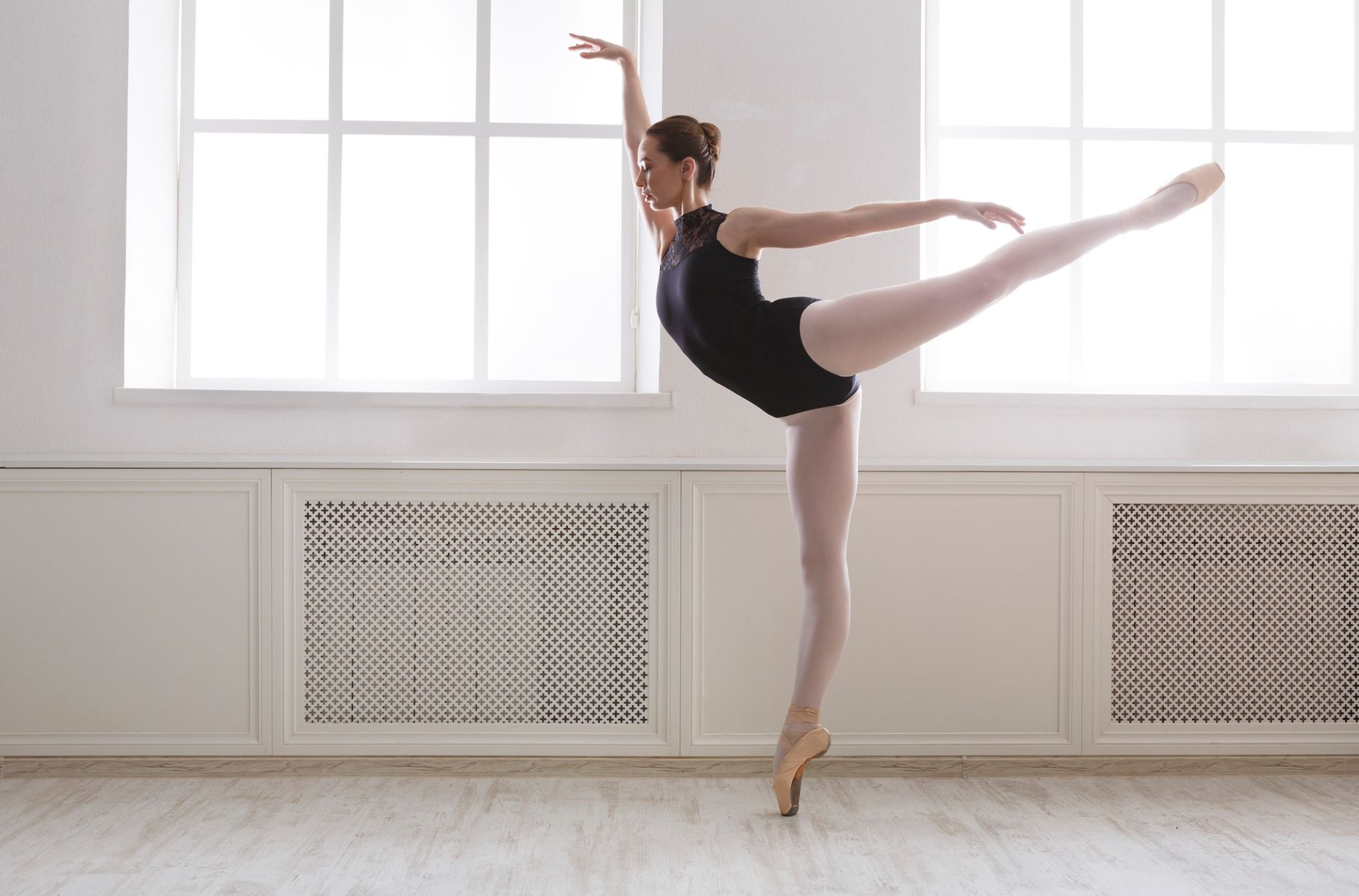 バレエダンサーをサポートする理学療法士の役割 クラシックバレエの特性と現場での経験から Xpert